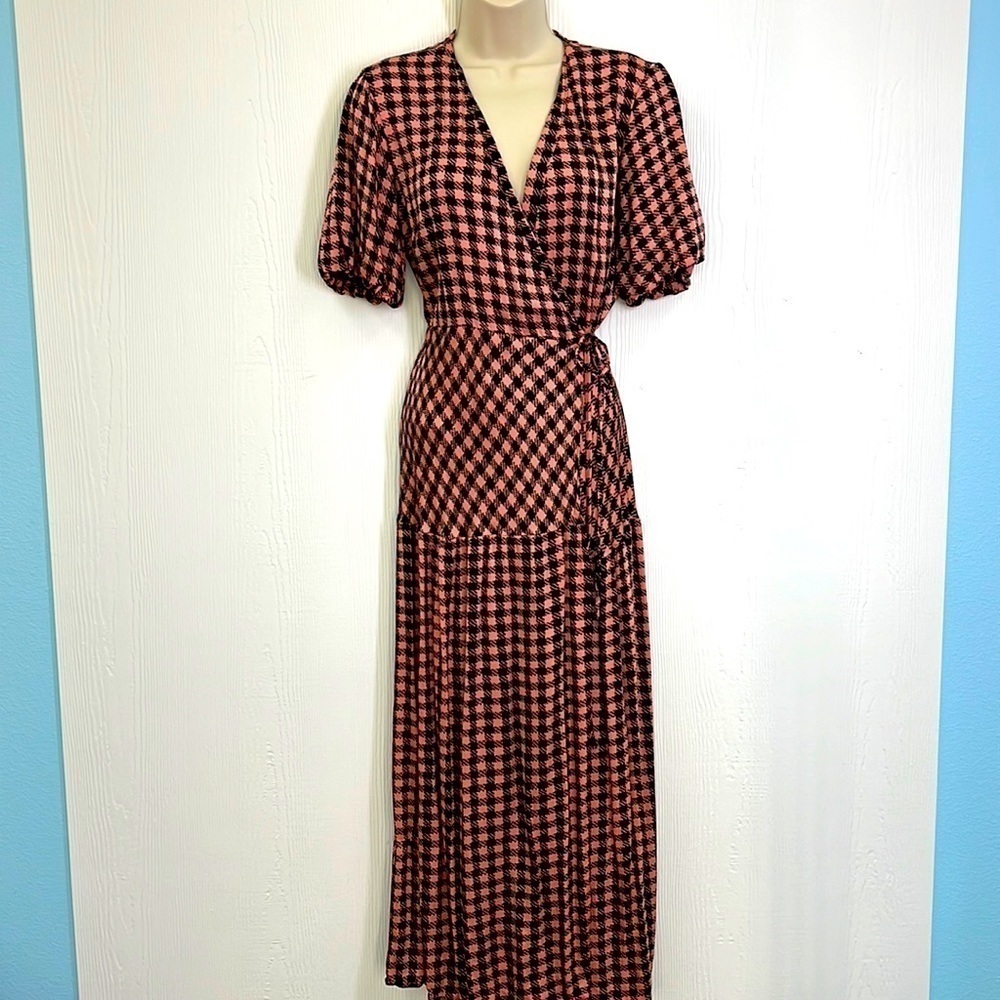 TopShop - Pink And Black Gingham Plaid Wrap Short Sleeve Maxi Dress Size 6